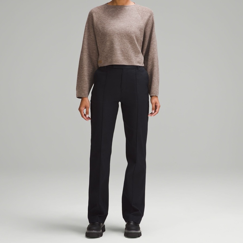 NWOT Lululemon Lab Stretch Woven Trouser 33" Navy Blue 26